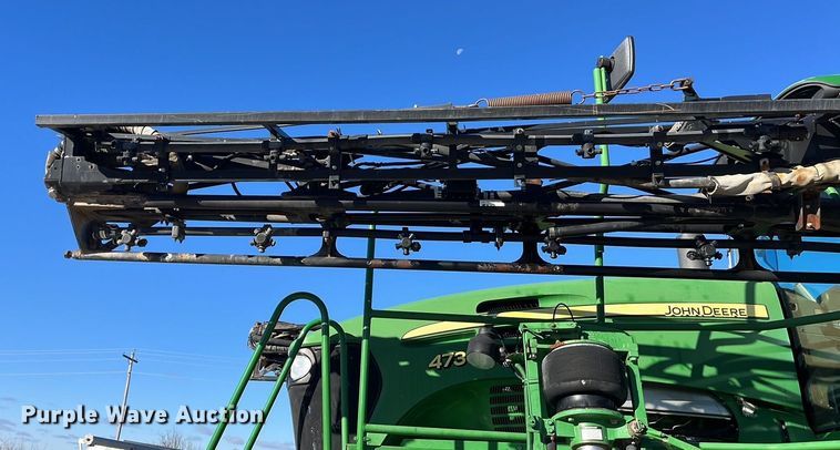 image for item ED2363 2013 John Deere 4730 sprayer