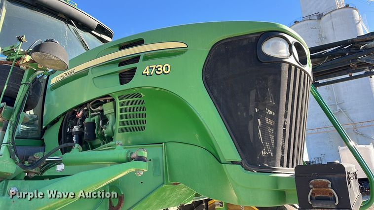 image for item ED2363 2013 John Deere 4730 sprayer