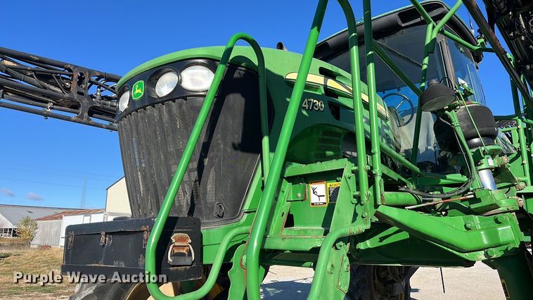 image for item ED2363 2013 John Deere 4730 sprayer