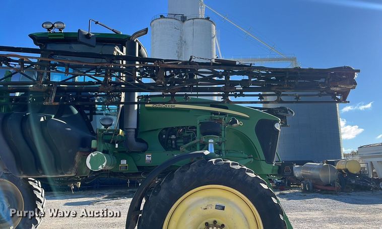 image for item ED2363 2013 John Deere 4730 sprayer
