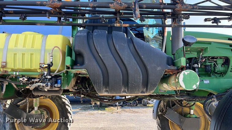image for item ED2363 2013 John Deere 4730 sprayer
