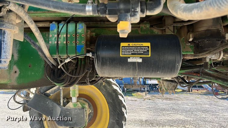 image for item ED2363 2013 John Deere 4730 sprayer