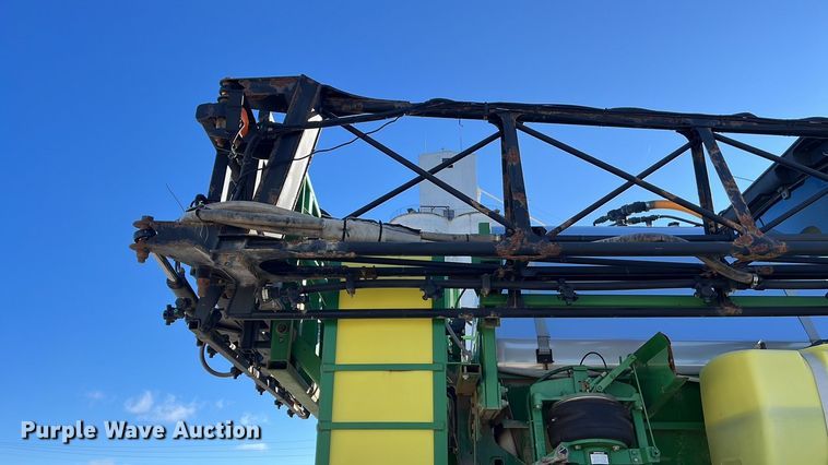 image for item ED2363 2013 John Deere 4730 sprayer