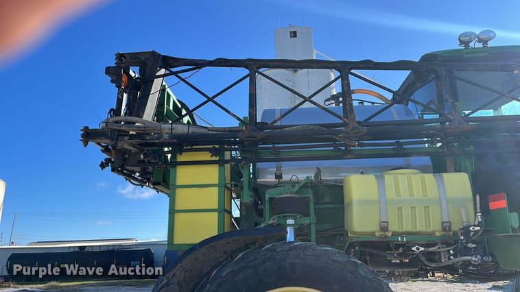 image for item ED2363 2013 John Deere 4730 sprayer