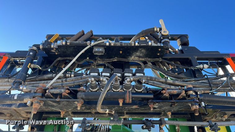 image for item ED2363 2013 John Deere 4730 sprayer