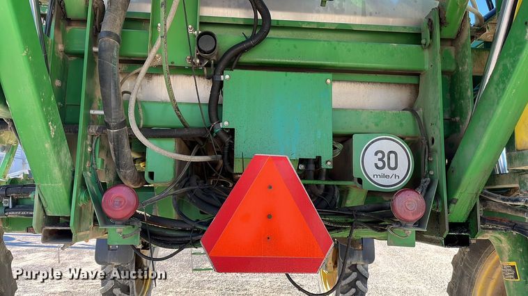 image for item ED2363 2013 John Deere 4730 sprayer