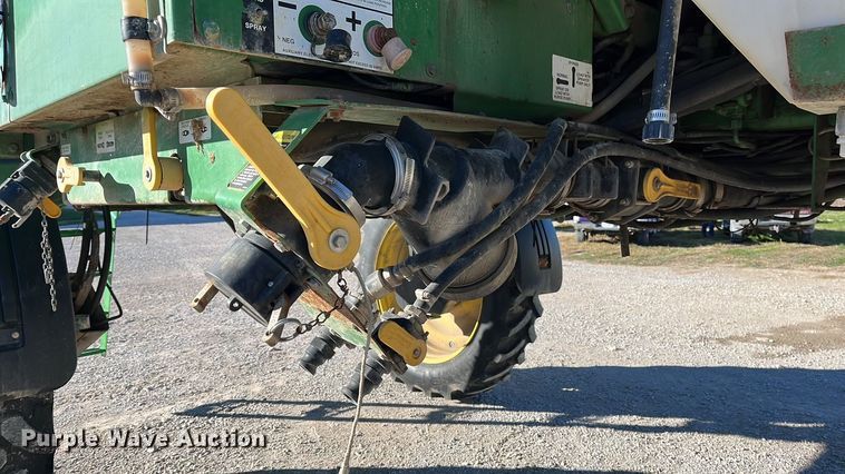 image for item ED2363 2013 John Deere 4730 sprayer