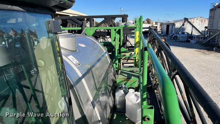 image for item ED2363 2013 John Deere 4730 sprayer