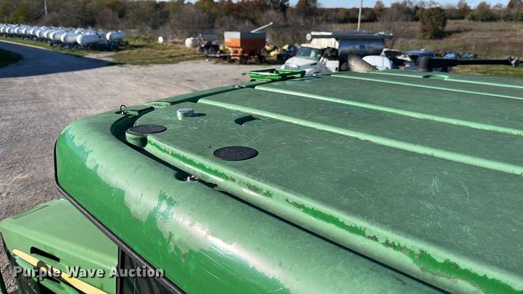 image for item ED2363 2013 John Deere 4730 sprayer