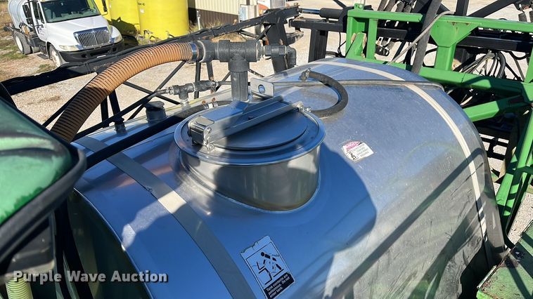 image for item ED2363 2013 John Deere 4730 sprayer