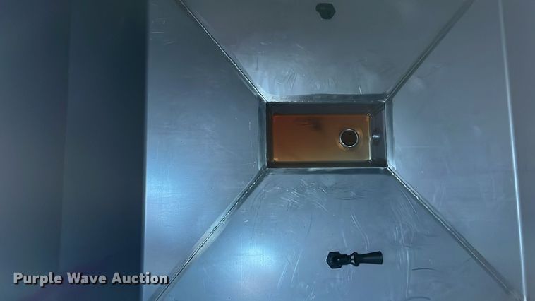 image for item ED2363 2013 John Deere 4730 sprayer