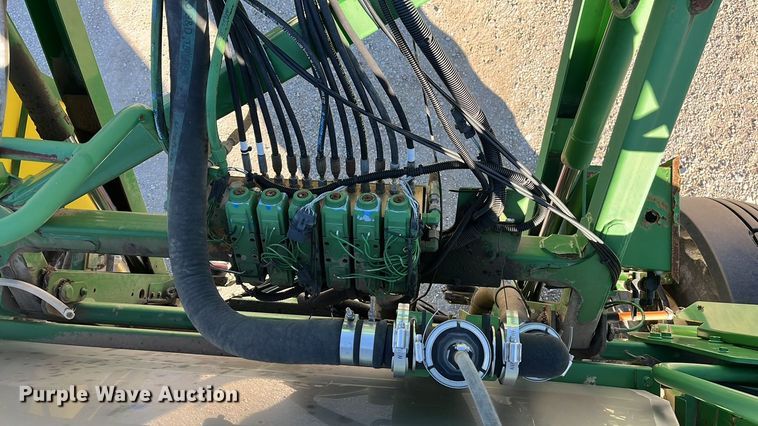 image for item ED2363 2013 John Deere 4730 sprayer