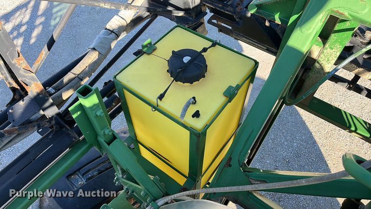 image for item ED2363 2013 John Deere 4730 sprayer