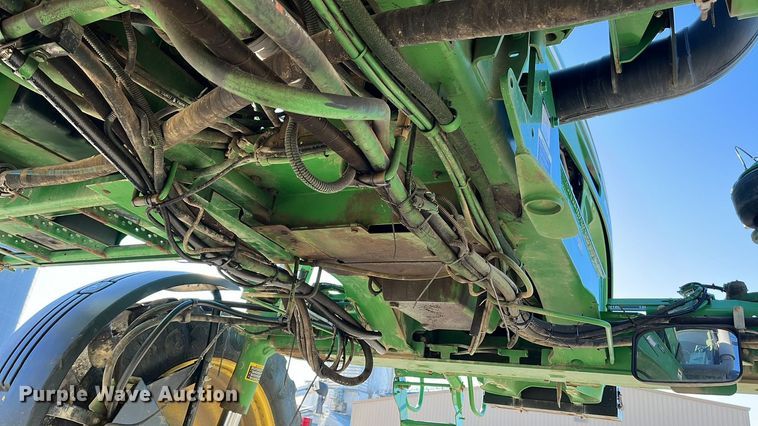 image for item ED2363 2013 John Deere 4730 sprayer