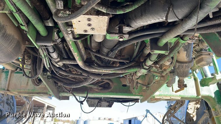 image for item ED2363 2013 John Deere 4730 sprayer