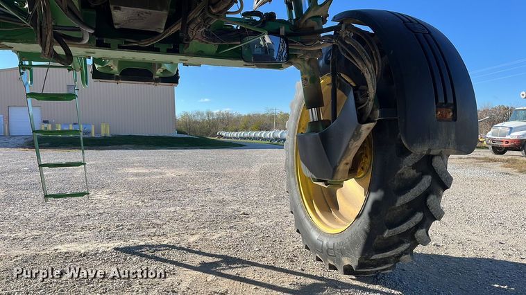 image for item ED2363 2013 John Deere 4730 sprayer