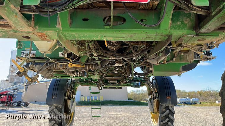 image for item ED2363 2013 John Deere 4730 sprayer