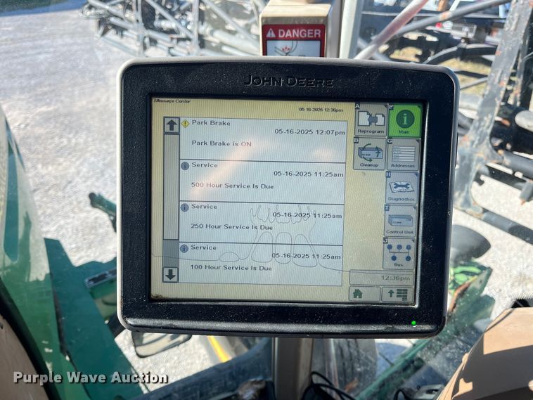 image for item ED2363 2013 John Deere 4730 sprayer