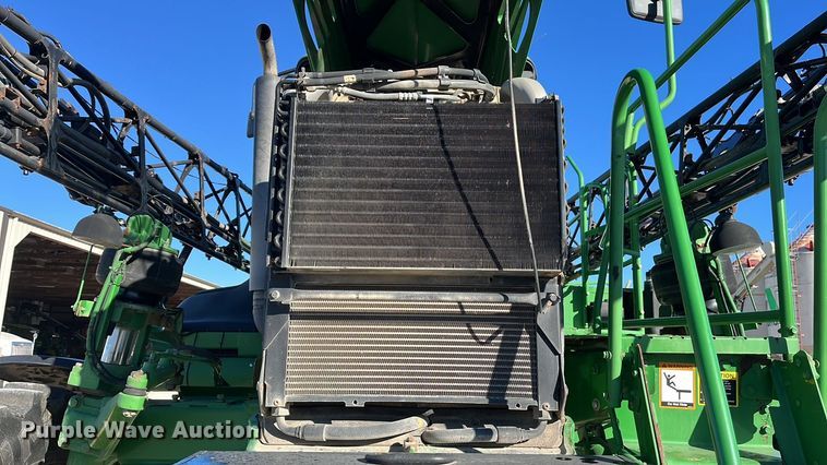 image for item ED2363 2013 John Deere 4730 sprayer
