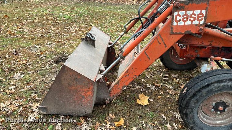 image for item ED2388 Case 990 tractor