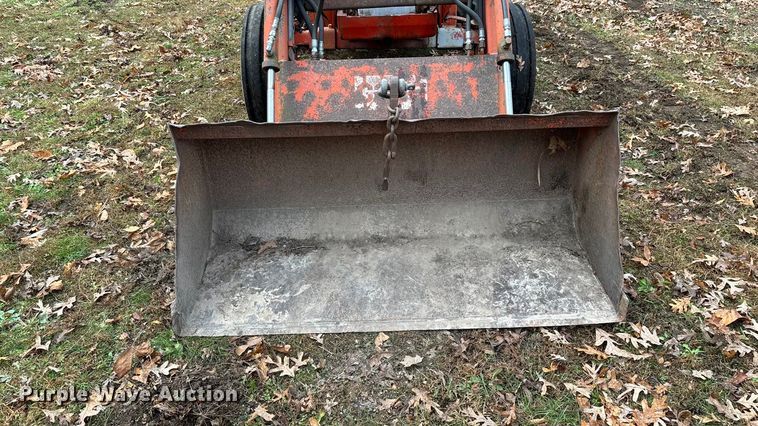 image for item ED2388 Case 990 tractor