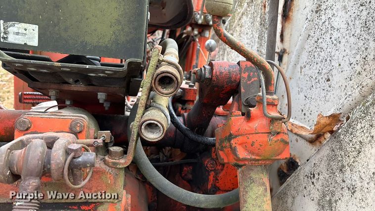 image for item ED2388 Case 990 tractor