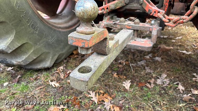 image for item ED2388 Case 990 tractor