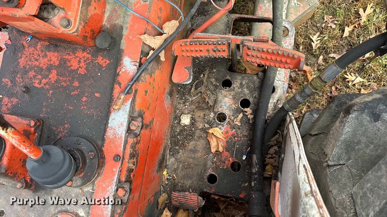 image for item ED2388 Case 990 tractor