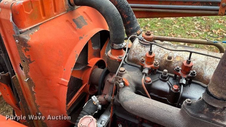 image for item ED2388 Case 990 tractor