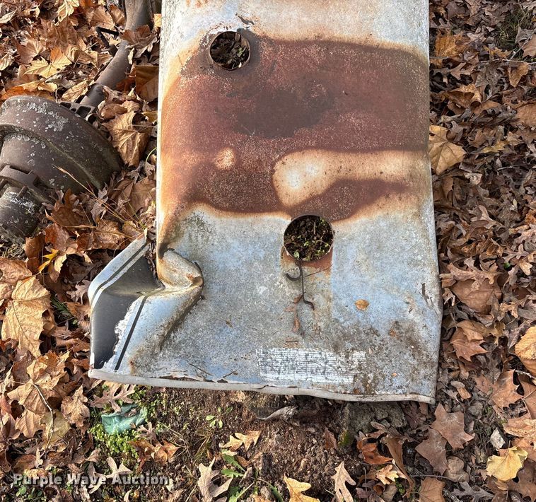 image for item ED2388 Case 990 tractor