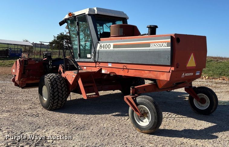 image for item ED2394 Hesston 8400 swather / windrower