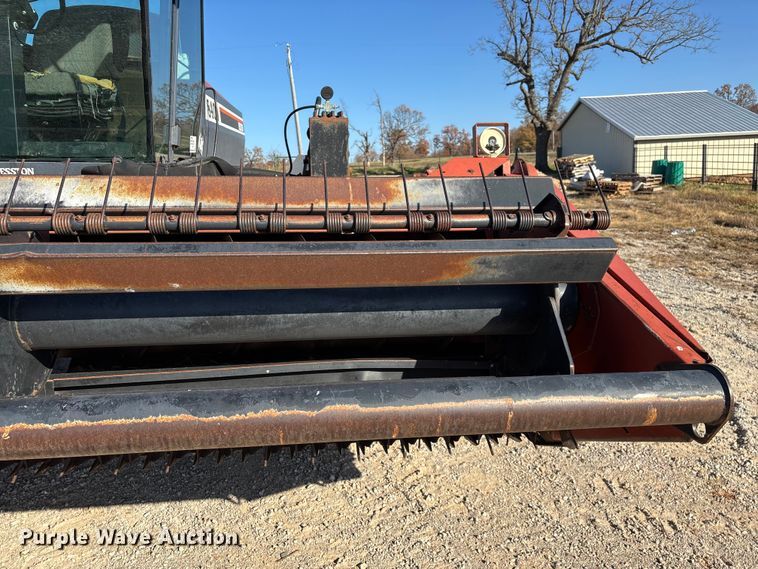 image for item ED2394 Hesston 8400 swather / windrower