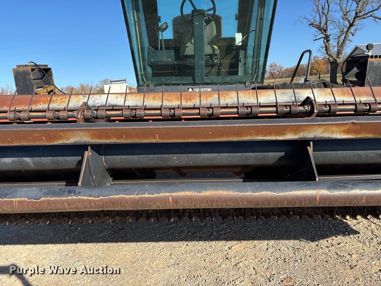 image for item ED2394 Hesston 8400 swather / windrower