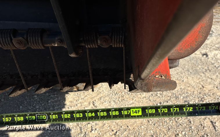 image for item ED2394 Hesston 8400 swather / windrower