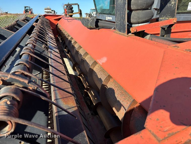 image for item ED2394 Hesston 8400 swather / windrower