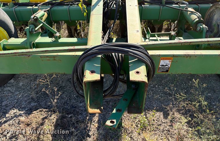 image for item ED4991 John Deere 1780 planter