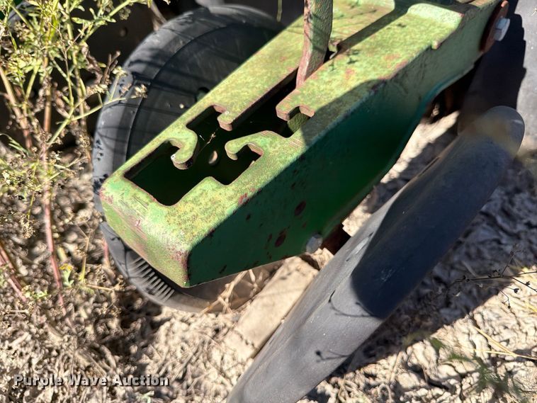 image for item ED4991 John Deere 1780 planter