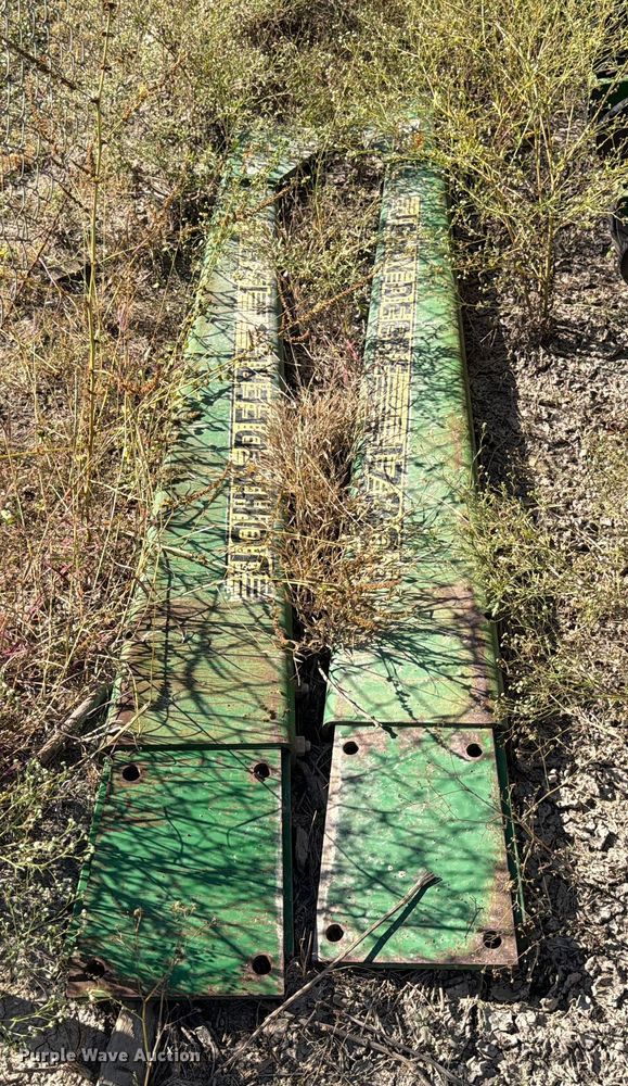 image for item ED4991 John Deere 1780 planter