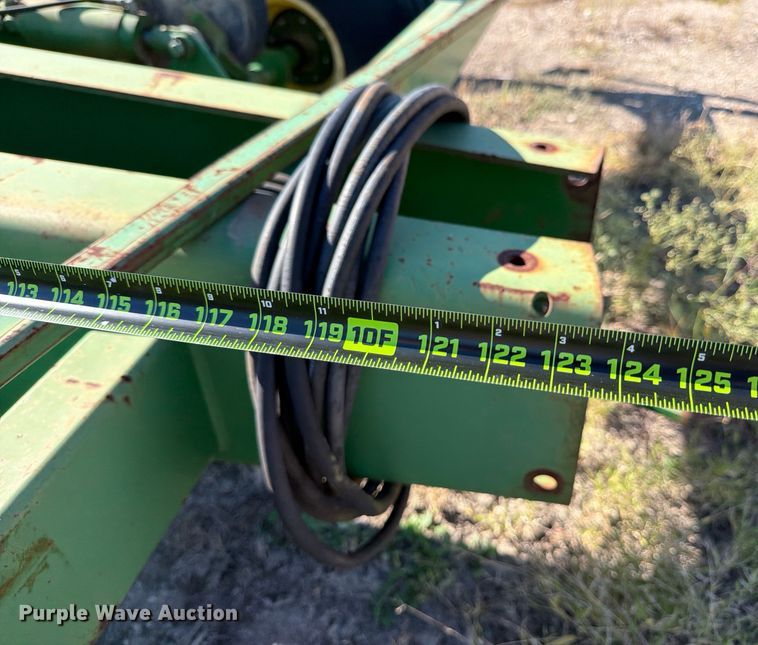 image for item ED4991 John Deere 1780 planter
