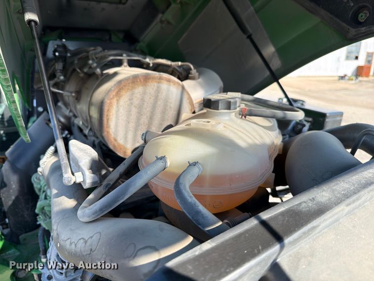 image for item ED5000 2022 John Deere 5115M MFWD tractor