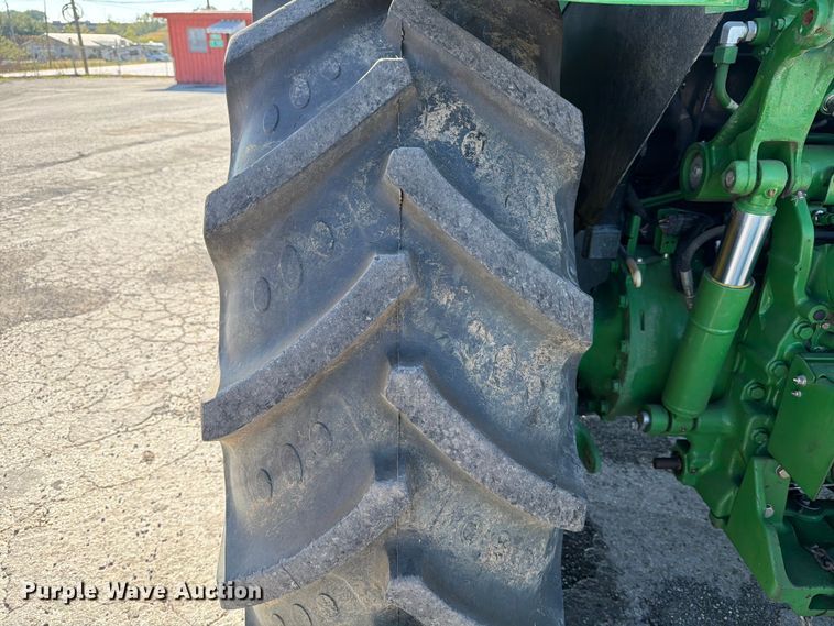 image for item ED5000 2022 John Deere 5115M MFWD tractor