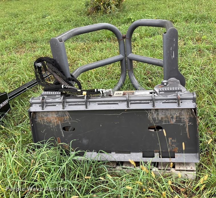 image for item EE4120 2019 CNH bale grabber