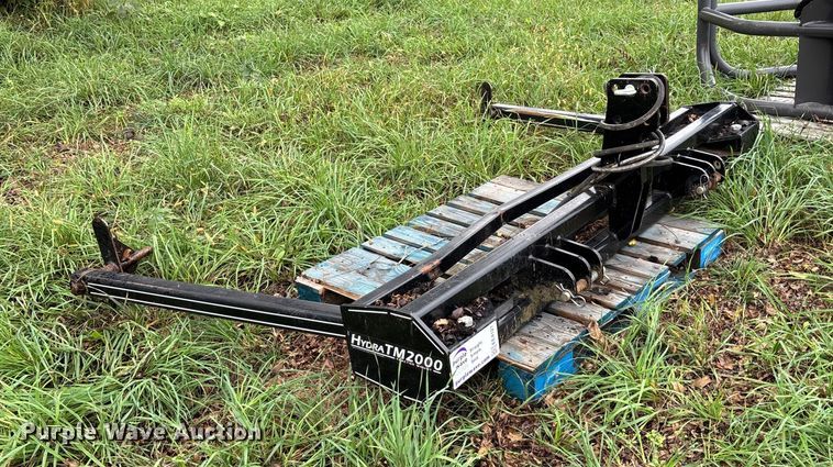image for item EE4121 Hydrated Hydra TM200 hay bale unroller
