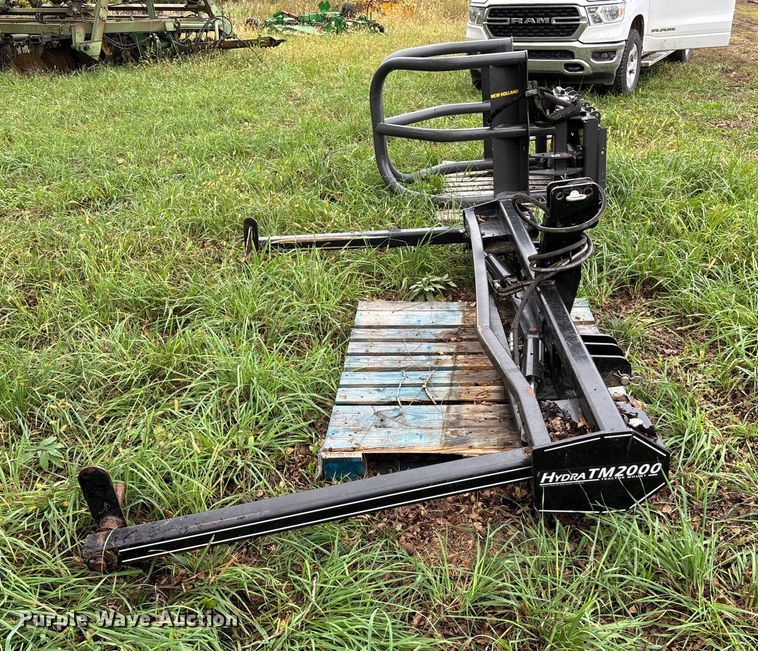 image for item EE4121 Hydrated Hydra TM200 hay bale unroller