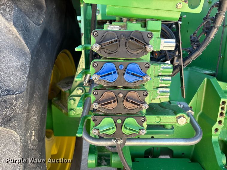 image for item EF6138 2014 John Deere 9510R 4WD tractor