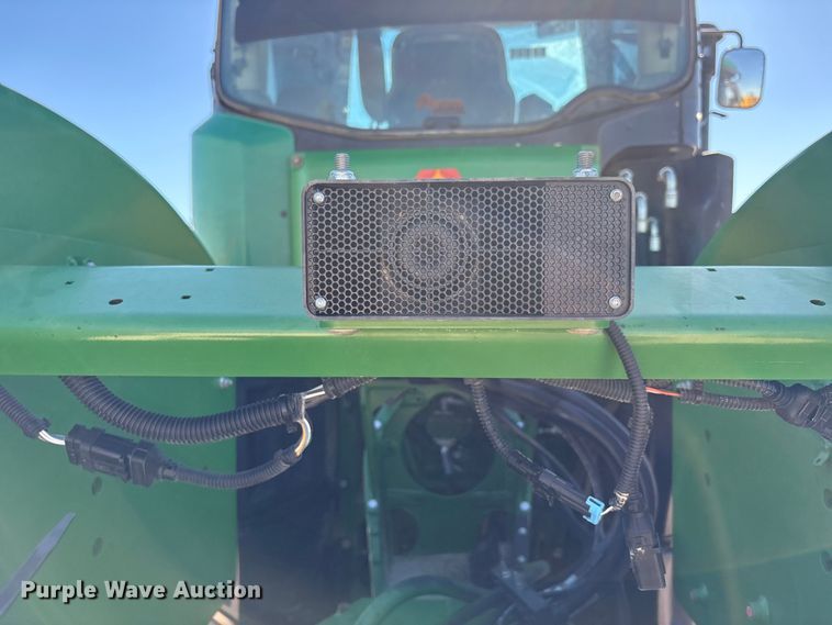 image for item EF6138 2014 John Deere 9510R 4WD tractor