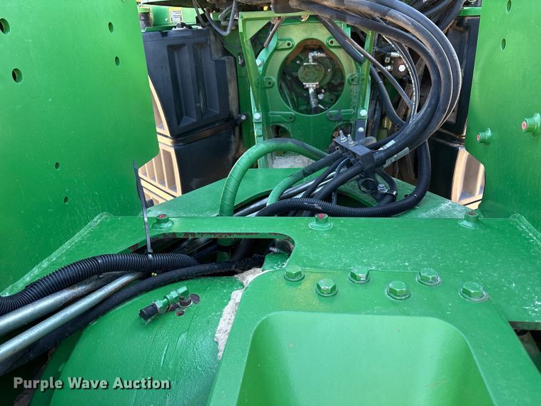 image for item EF6138 2014 John Deere 9510R 4WD tractor