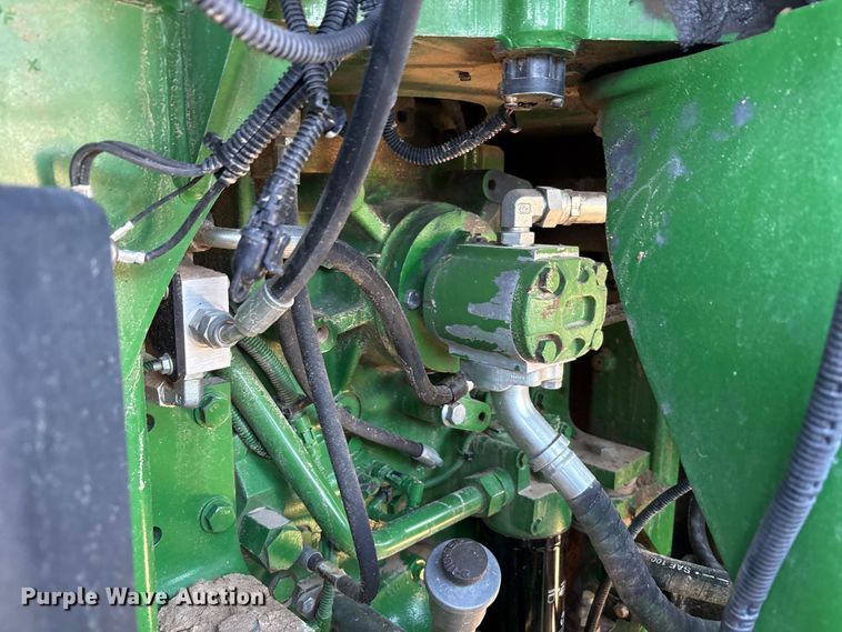 image for item EF6138 2014 John Deere 9510R 4WD tractor