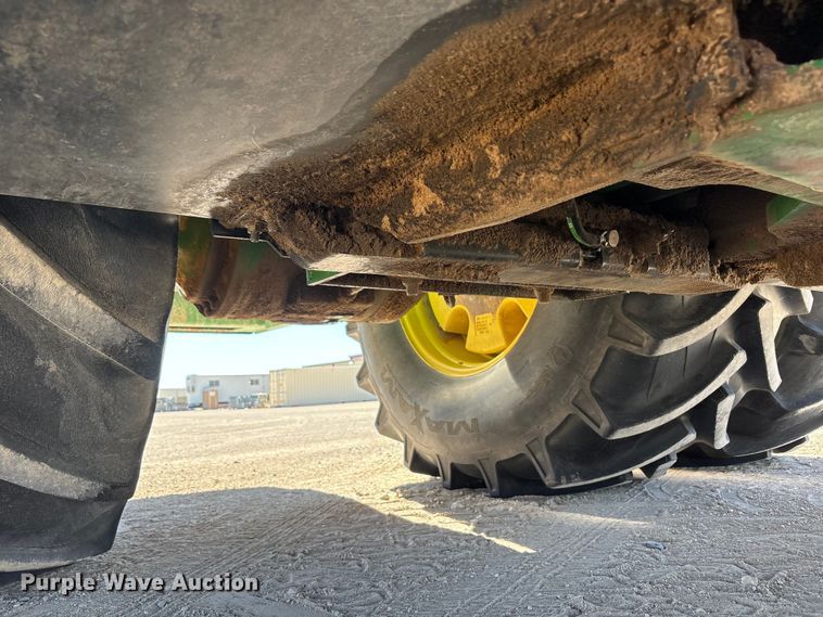 image for item EF6138 2014 John Deere 9510R 4WD tractor