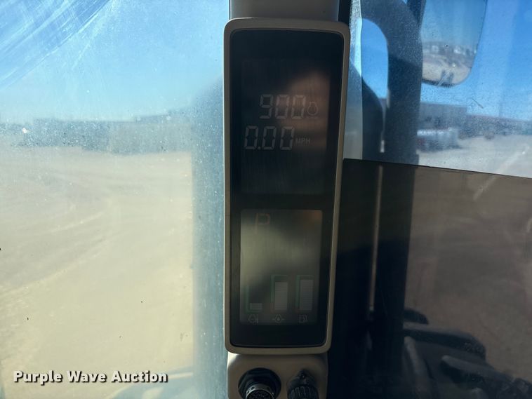 image for item EF6138 2014 John Deere 9510R 4WD tractor